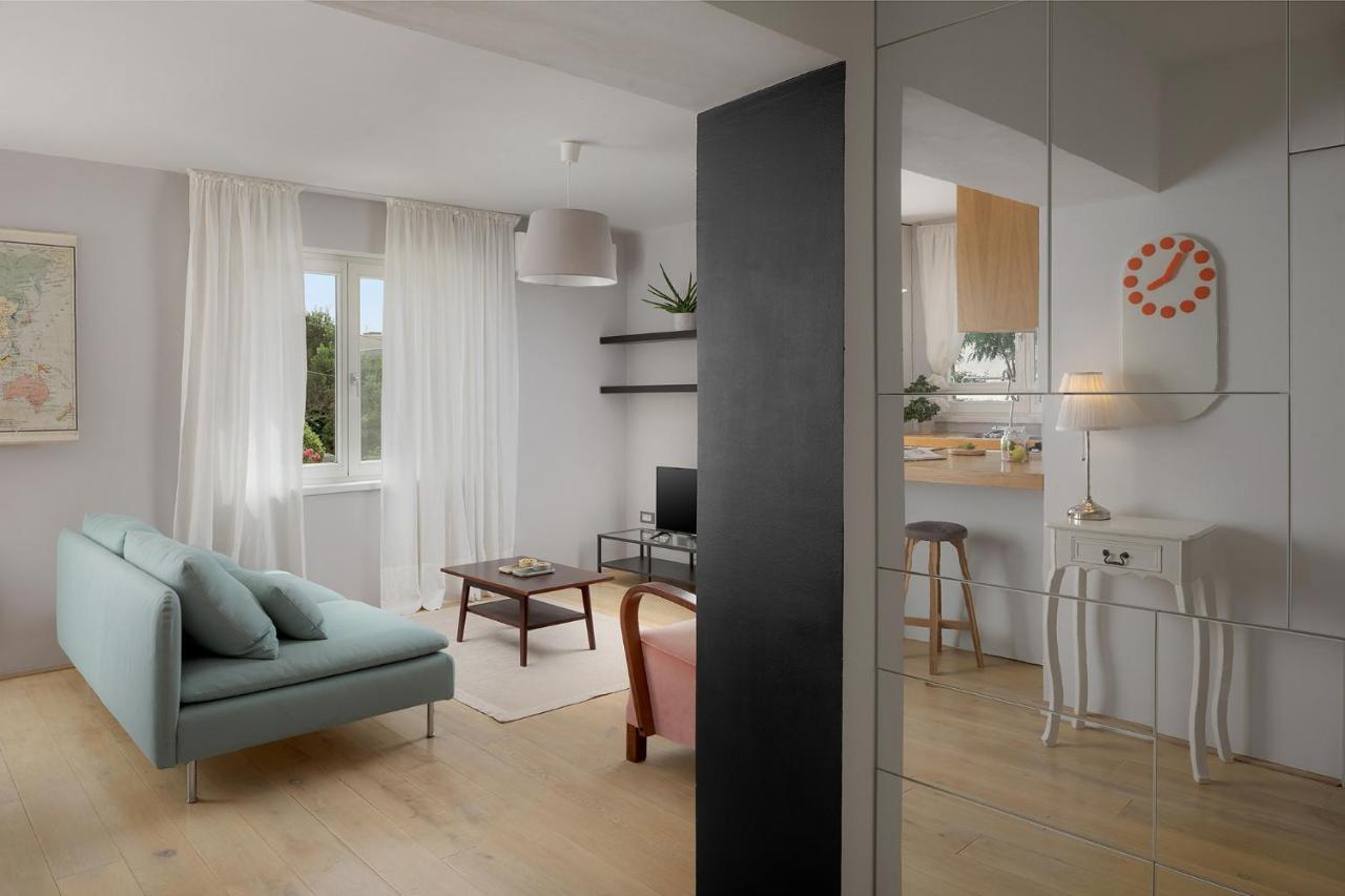 Ferienwohnung Elegant, Cosy And Quiet, Just 1 Min To Amphiteatre Pula Exterior foto